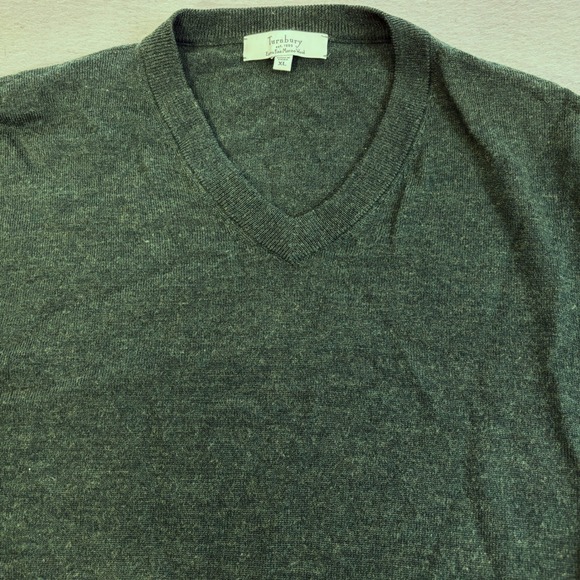 Turnbury Mens XL V-Neck Sweater Dark Green Extra Fine Merino Wool Pullover Shirt - Picture 2 of 7